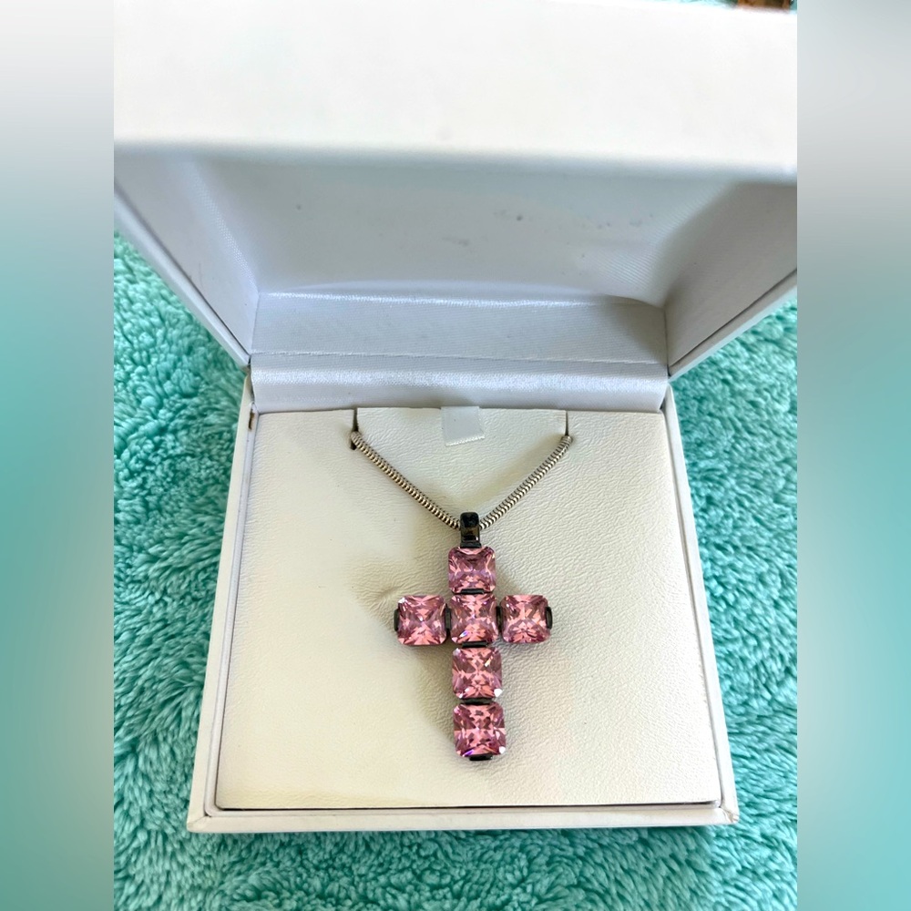 THOMAS SABO STERLING SILVER AND PINK CRYSTAL CROSS & CHAIN